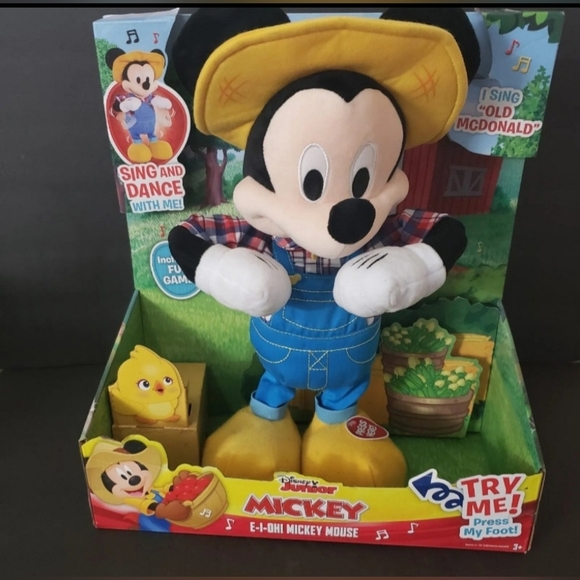 Disney MICKEY MOUSE SINGS DANCES "Old MacDonald E-I-E-I-O" FARMER PLUSH Toy - Picture 8 of 8